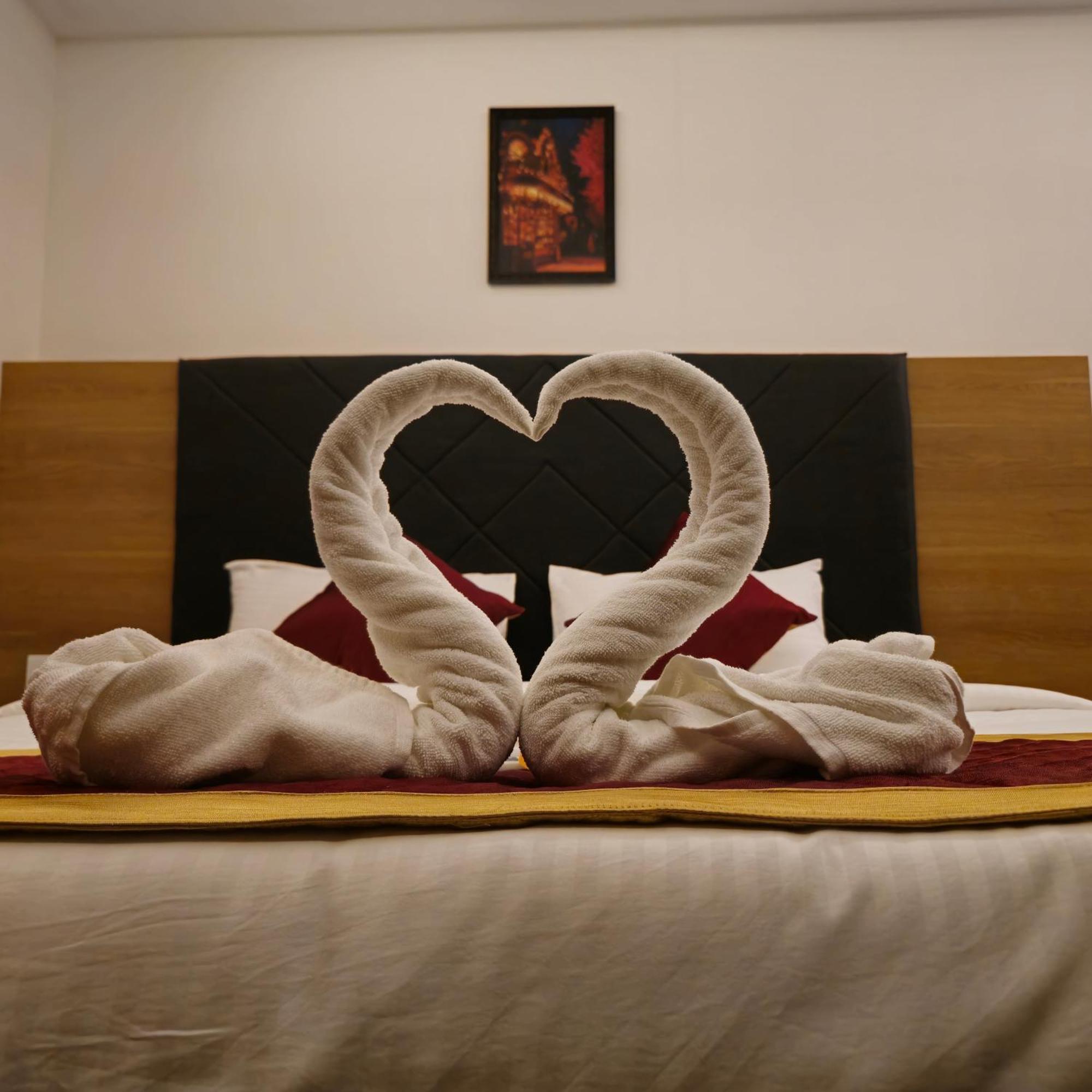 Shreem Sesha Sai Residency Hotel Tiruvannamalai Ruang foto